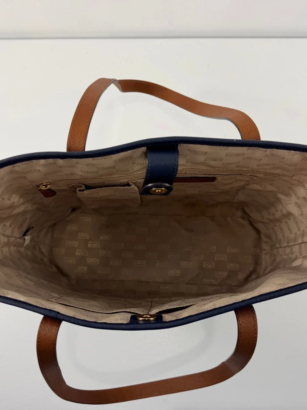 Michael Kors Jet Set Large Tote Bag Navy Blue White Stripe Saffiano Leather Gold